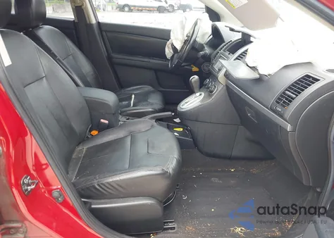 2011 Nissan Sentra 2.0Sl z USA, uszkodzony, nr VIN 3N1AB6AP0BL698809